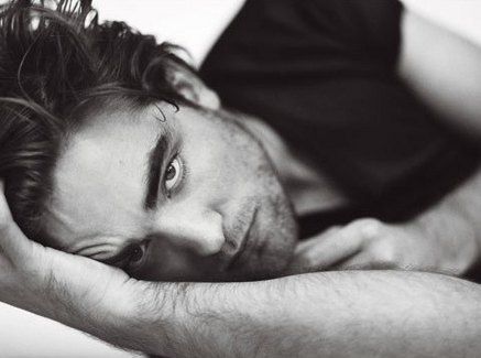 robert-pattinson-gq-2-thumb-437x325.jpg